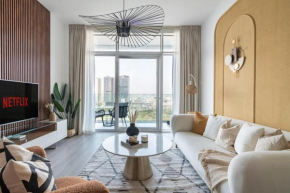 GuestReady - Dubai frame views from the sky